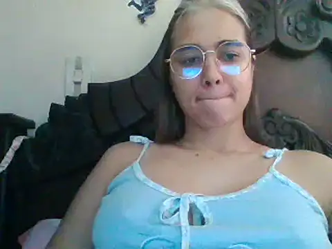 trianabell online show from 26, 1, 2025