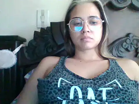 trianabell online show from 29, 1, 2025