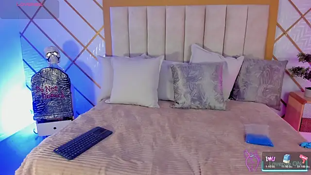 TamyHoney online show from 30, 10, 2025