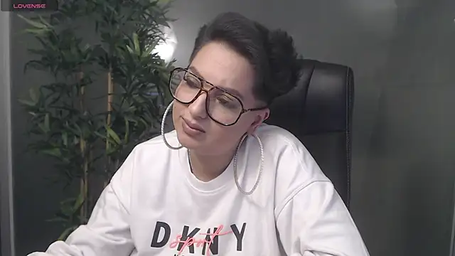 BustyAllyy online show from 9, 2, 2025