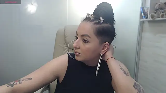 BustyAllyy online show from 17, 3, 2025