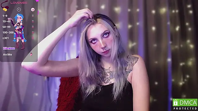 JustMeowGirl online show from 3, 12, 2024