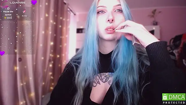 JustMeowGirl online show from 14, 3, 2026