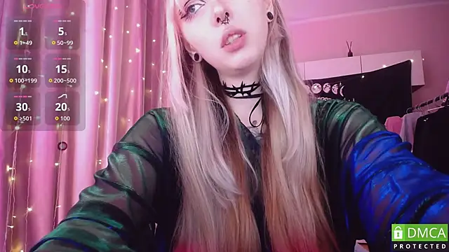 JustMeowGirl online show from 3, 7, 2026