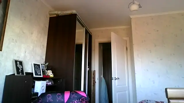 AngelinaLove28 online show from 31, 10, 2025