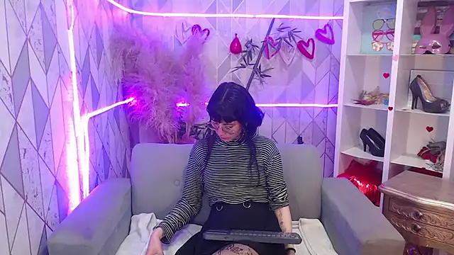 charlottemoonxz online show from 10, 10, 2025