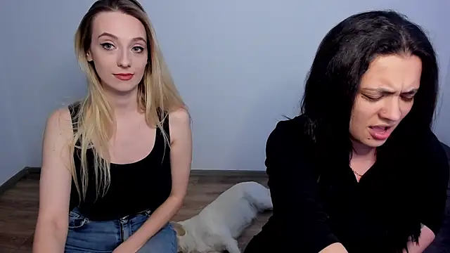 LuciaLoca online show from 3, 4, 2026