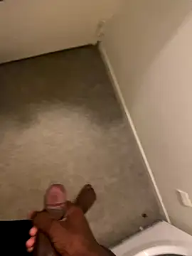 Snapshot of damien954 chatting on 11, 11, 2025 damien954 online show from 11, 11, 2025