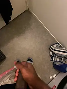 damien954 online show from 14, 4, 2026