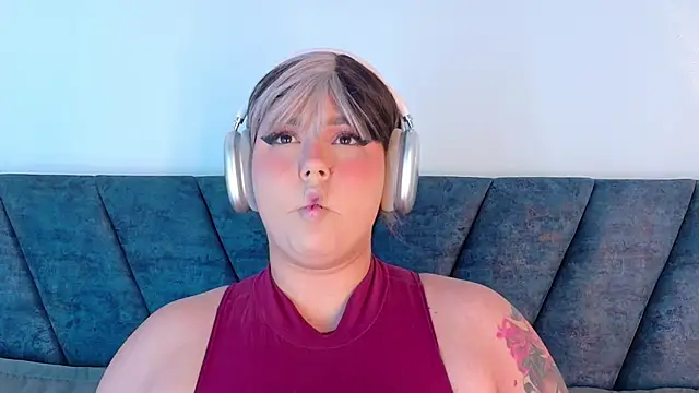 Karmilla Rosse online show from 12, 4, 2026