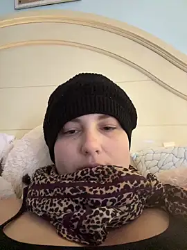 MilfyMrsRobinson online show from 4, 3, 2026