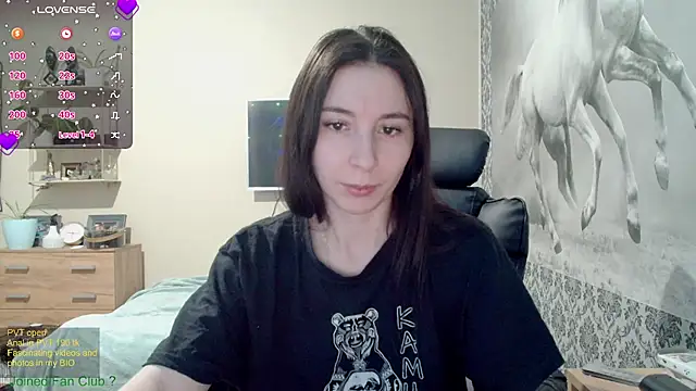 Snapshot of Wowpornoo chatting on 24, 1, 2025 Wowpornoo online show from 24, 1, 2025