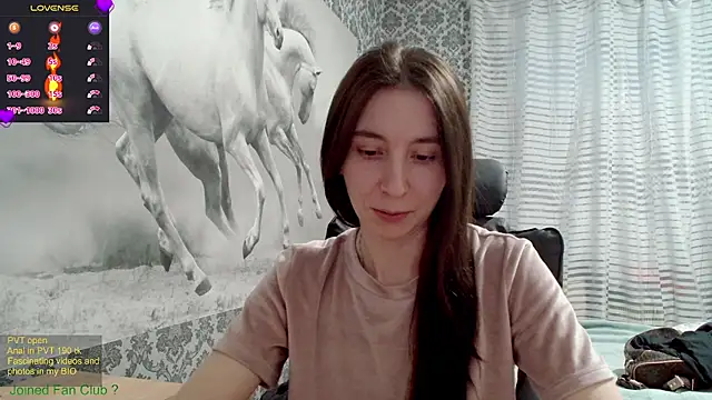 Snapshot of Wowpornoo chatting on 17, 2, 2025 Wowpornoo online show from 17, 2, 2025