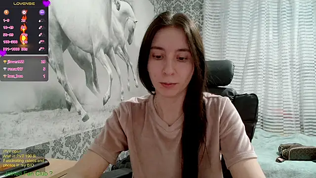 Snapshot of Wowpornoo chatting on 18, 2, 2025 Wowpornoo online show from 18, 2, 2025