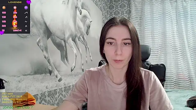 Snapshot of Wowpornoo chatting on 23, 2, 2025 Wowpornoo online show from 23, 2, 2025