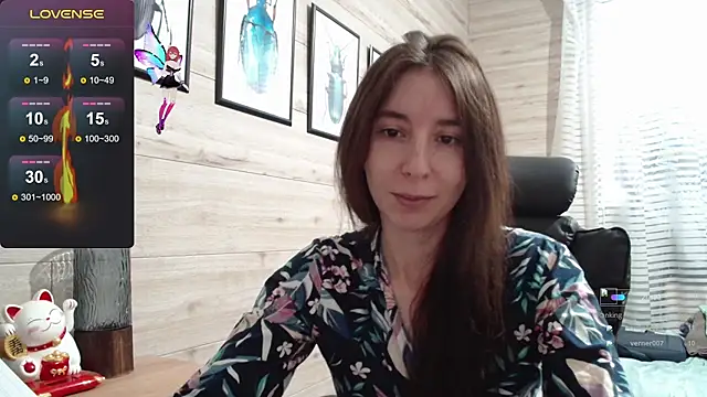 Snapshot of Wowpornoo chatting on 4, 10, 2025 Wowpornoo online show from 4, 10, 2025