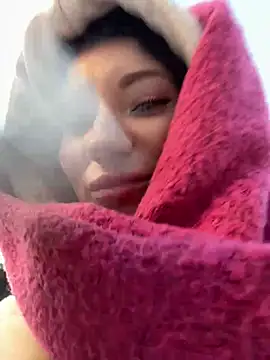 Snapshot of MooonReal chatting on 23, 1, 2025 MooonReal online show from 23, 1, 2025