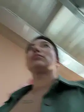 Snapshot of MooonReal chatting on 26, 1, 2025 MooonReal online show from 26, 1, 2025