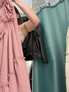 Snapshot of MooonReal chatting on 30, 1, 2025 MooonReal online show from 30, 1, 2025