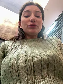 Snapshot of MooonReal chatting on 18, 3, 2025 MooonReal online show from 18, 3, 2025