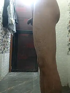 Snapshot of yashzae chatting on 9, 12, 2024 yashzae online show from 9, 12, 2024