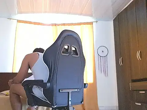 Snapshot of aronmiller404 chatting on 10, 1, 2025 aronmiller404 online show from 10, 1, 2025