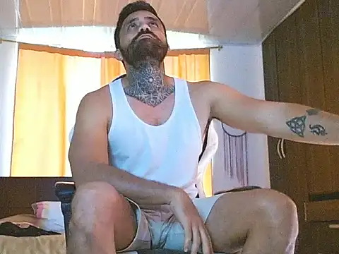 Snapshot of aronmiller404 chatting on 10, 1, 2025 aronmiller404 online show from 10, 1, 2025