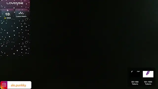 Snapshot of charlotbelucci_ chatting on 16, 1, 2025 charlotbelucci online show from 16, 1, 2025