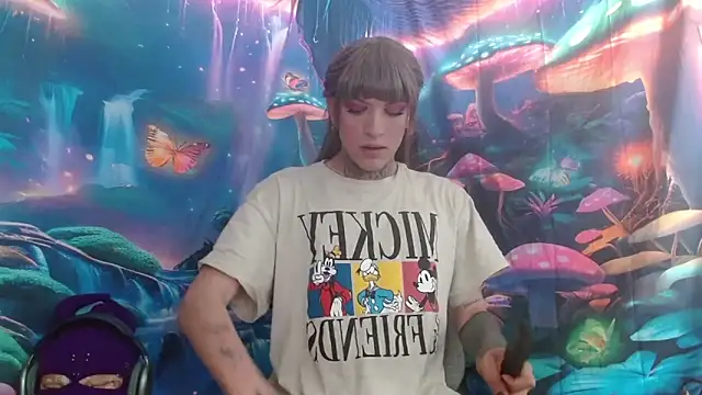 Snapshot of charlotbelucci_ chatting on 3, 2, 2025 charlotbelucci online show from 3, 2, 2025