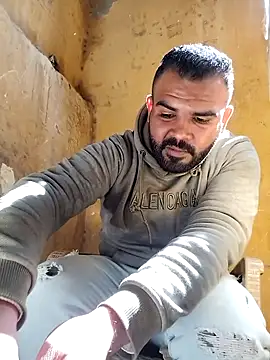 ListedLoin online show from 25, 2, 2025