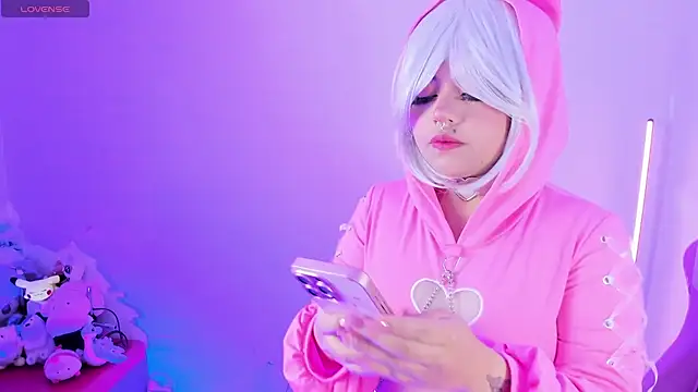 Snapshot of Ahri_Elderwood chatting on 14, 1, 2026 Ahri Elderwood online show from 14, 1, 2026