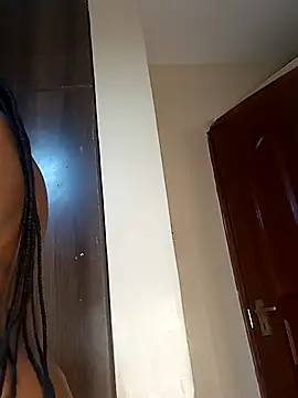 Snapshot of ebony_Catalia chatting on 7, 10, 2025 ebony Catalia online show from 7, 10, 2025