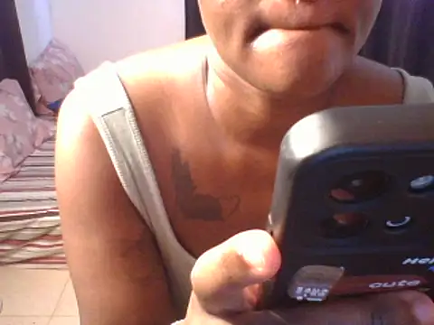 Snapshot of Miss_bambi chatting on 12, 3, 2025 Miss bambi online show from 12, 3, 2025