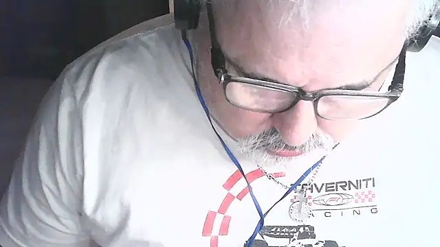 Snapshot of cashot58 chatting on 17, 5, 2026 cashot58 online show from 17, 5, 2026