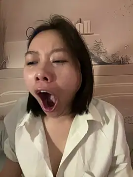 Eliza-E online show from 14, 2, 2026