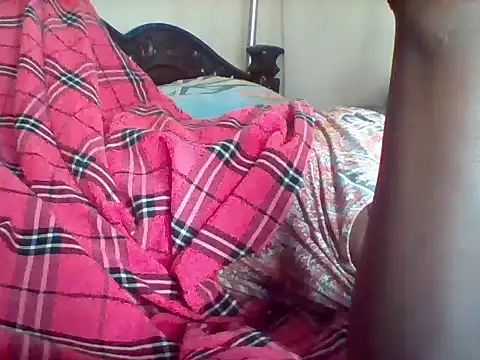 Snapshot of missarpie chatting on 31, 10, 2025 missarpie online show from 31, 10, 2025