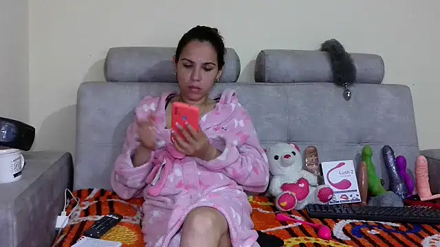 Snapshot of PenelopeHot_91 chatting on 13, 2, 2025 PenelopeHot 91 online show from 13, 2, 2025