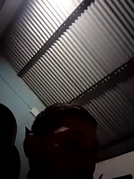 Snapshot of 7ShaunkHend_ chatting on 4, 10, 2025 7ShaunkHend online show from 4, 10, 2025