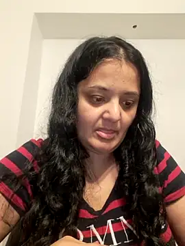 sarahhh1987 online show from 5, 1, 2026