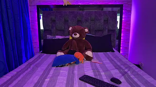 Juva    online show from 18, 9, 2025