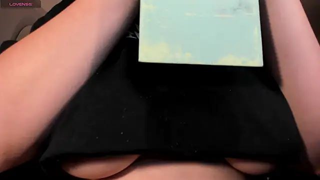 BellaRose X online show from 15, 2, 2026