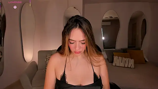 BellaRose X online show from 15, 2, 2026