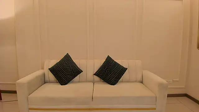 AliceHarper  online show from 5, 1, 2026