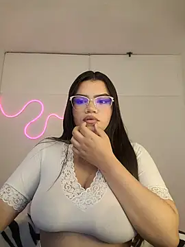 Snapshot of Johanna6 chatting on 21, 2, 2025 Johanna6 online show from 21, 2, 2025