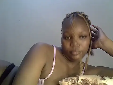 Pretty-sassy online show from 15, 2, 2025