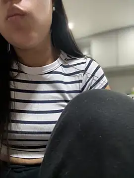 Salome golvert online show from 5, 11, 2025