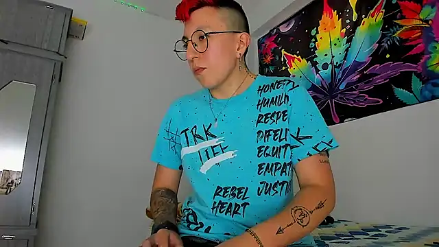 Sexyboy 666 online show from 6, 1, 2026