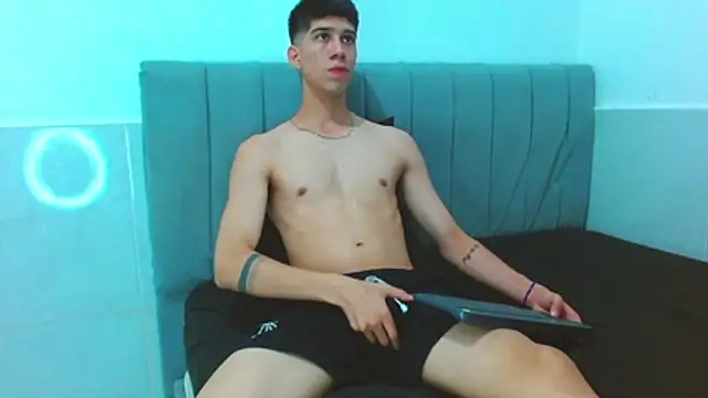 Snapshot of jhony-sex chatting on 16, 12, 2025 jhony-sex online show from 16, 12, 2025