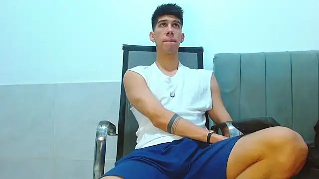 jhony-sex online show from 17, 6, 2026