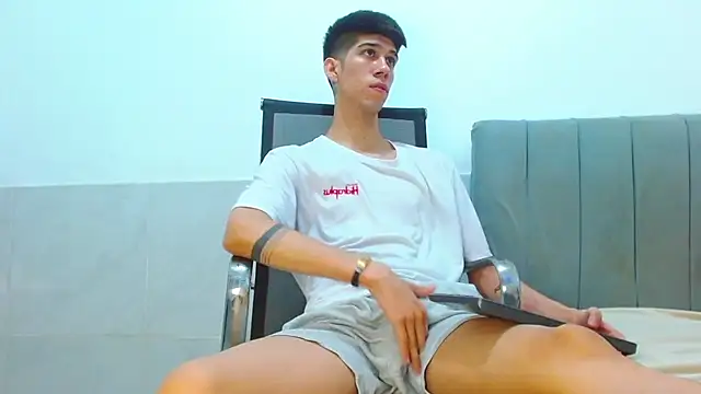 jhony-sex online show from 29, 6, 2026